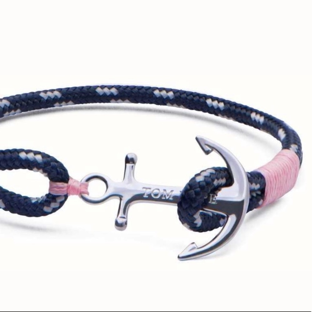 Tom Hope Sterling Silver Coral Pink Bracelet